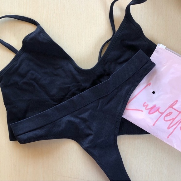 NWOT Seamless Black Bralette & Thong Set      Sz Large - Picture 7 of 7